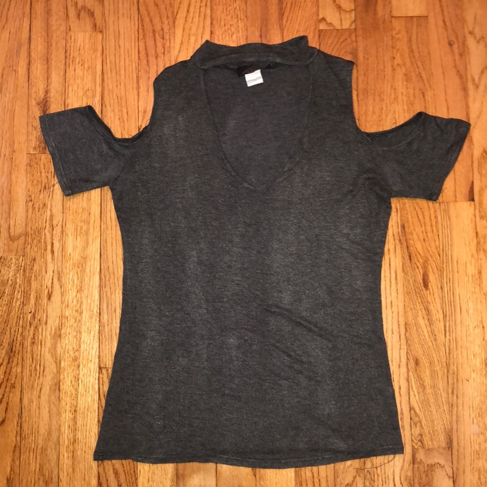 Vneck shirt